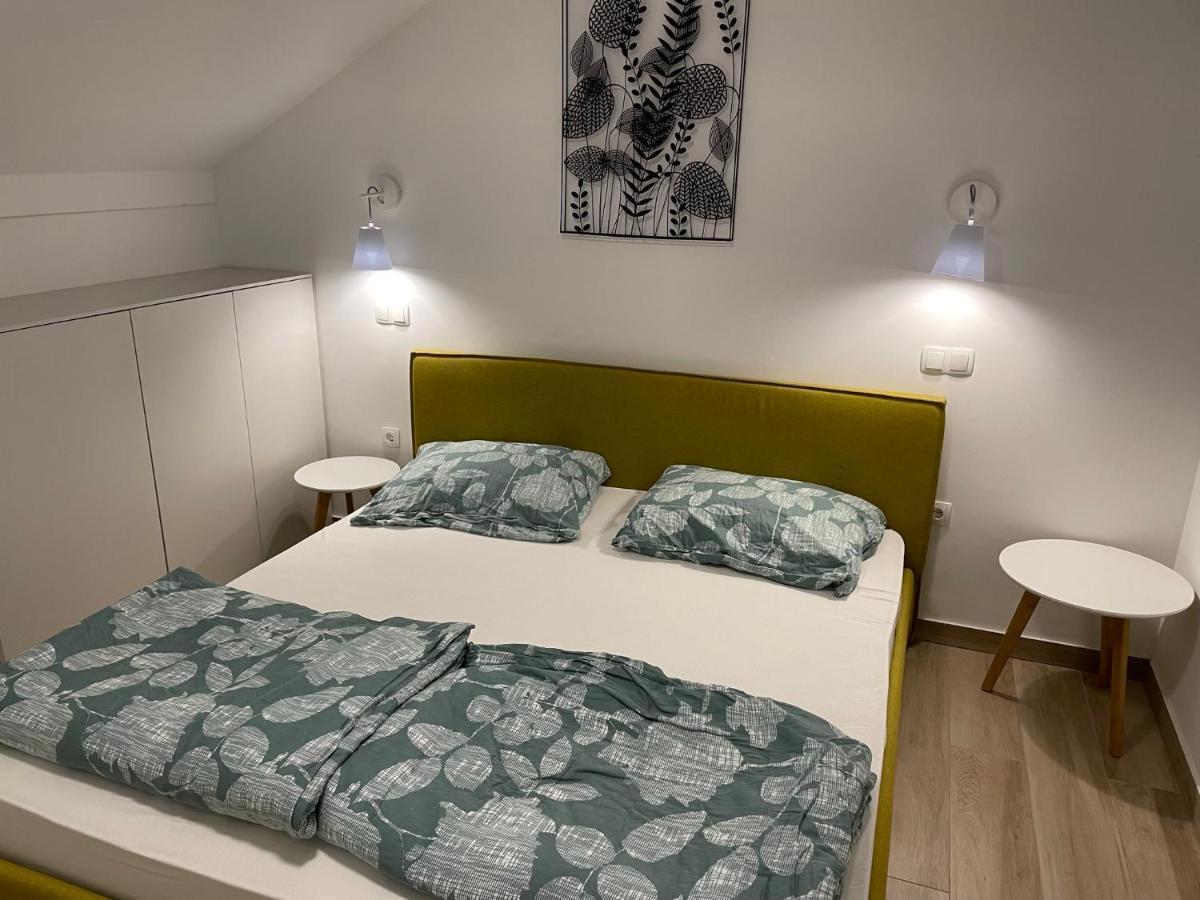 Apartma Lilija Golte 莫济列 外观 照片